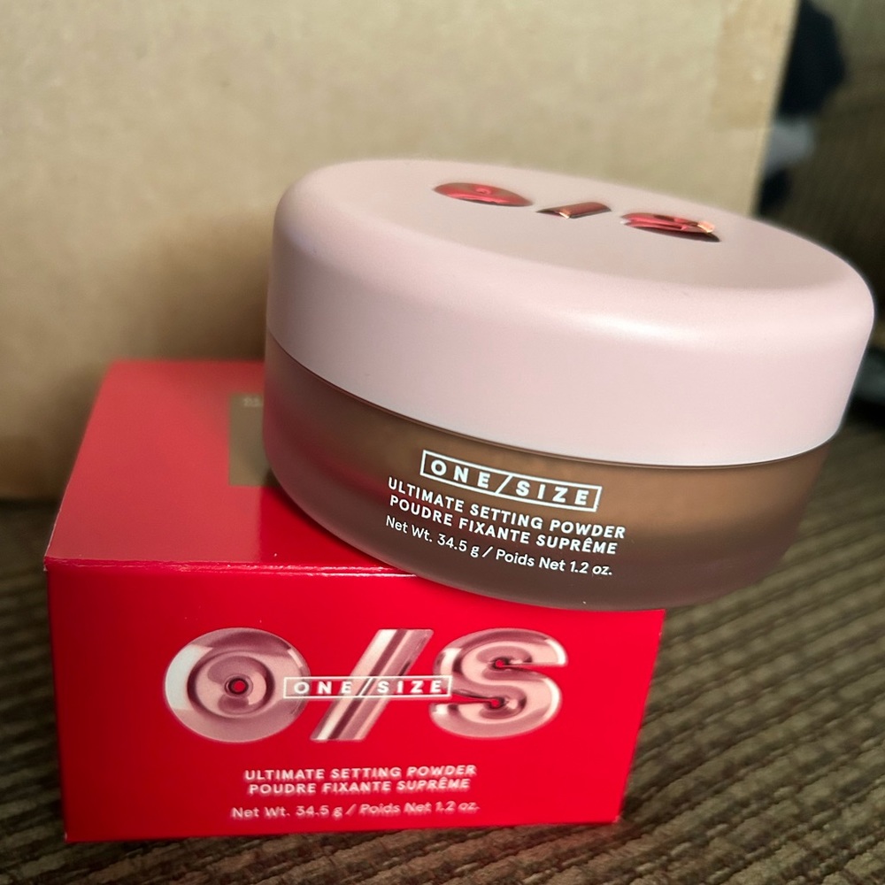 New in Box One/Size by Patrick Starrr   Ultimate Setting Powder - Dark/Deep